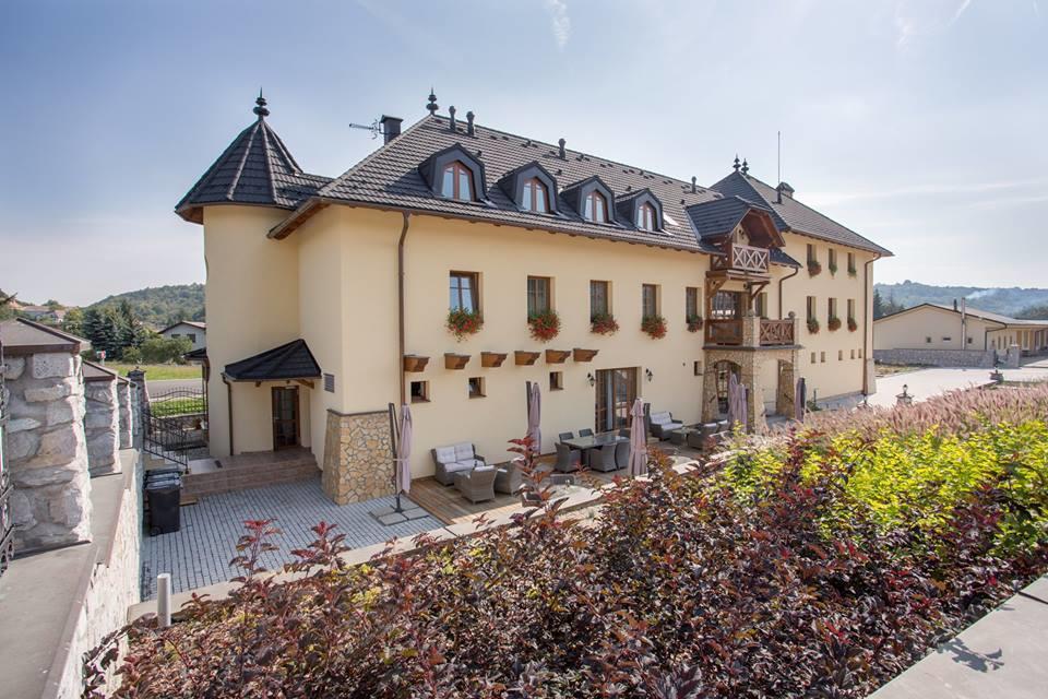 Hunting Chateau Krupina Esterno foto